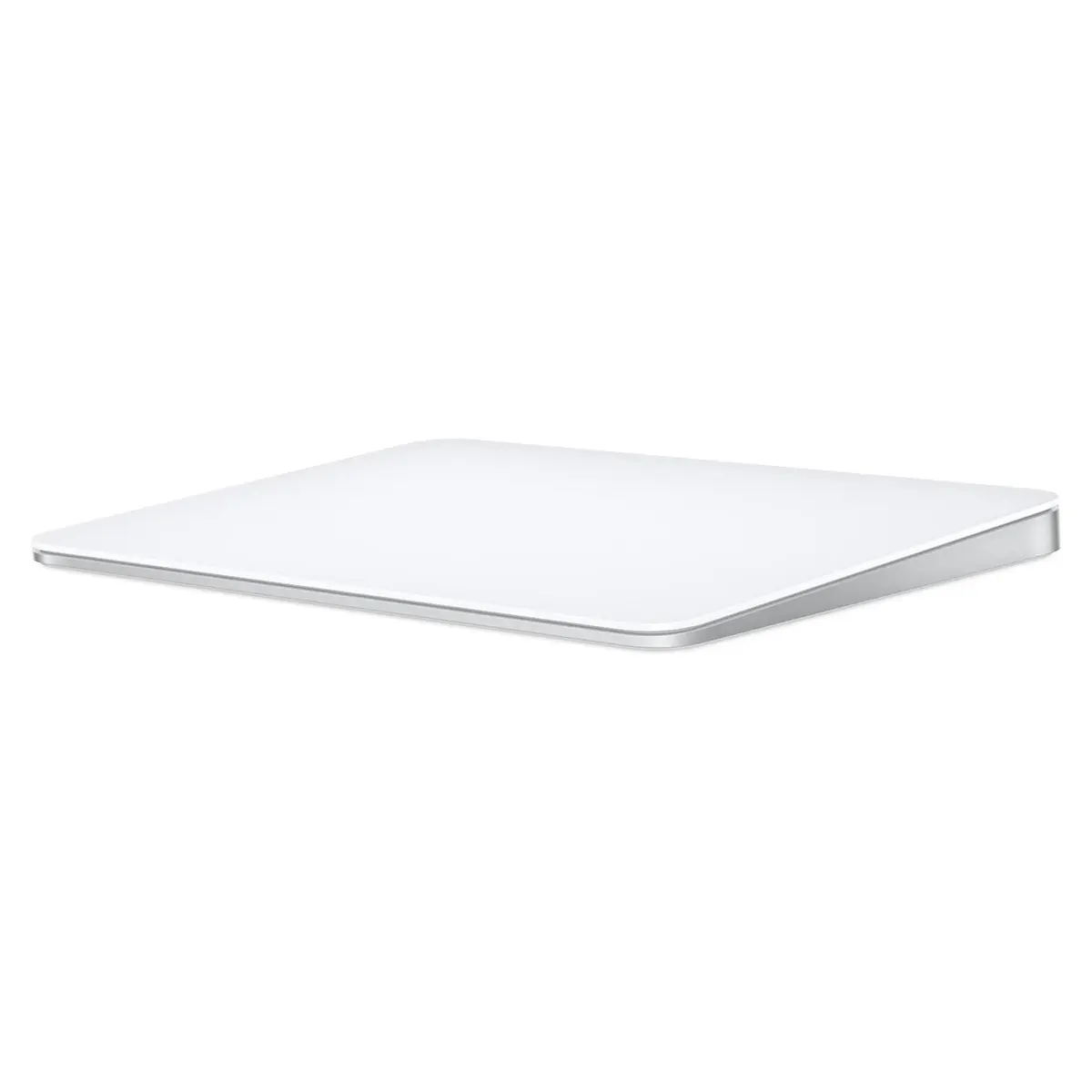 Auf einem einfarbigen Hintergrund ist ein weißes, rechteckiges Apple Magic Trackpad mit abgerundeten Ecken abgebildet; dieses Gerät von Apple verfügt über eine Multi-Touch-Oberfläche, die eine intuitive Steuerung per Gesten ermöglicht.