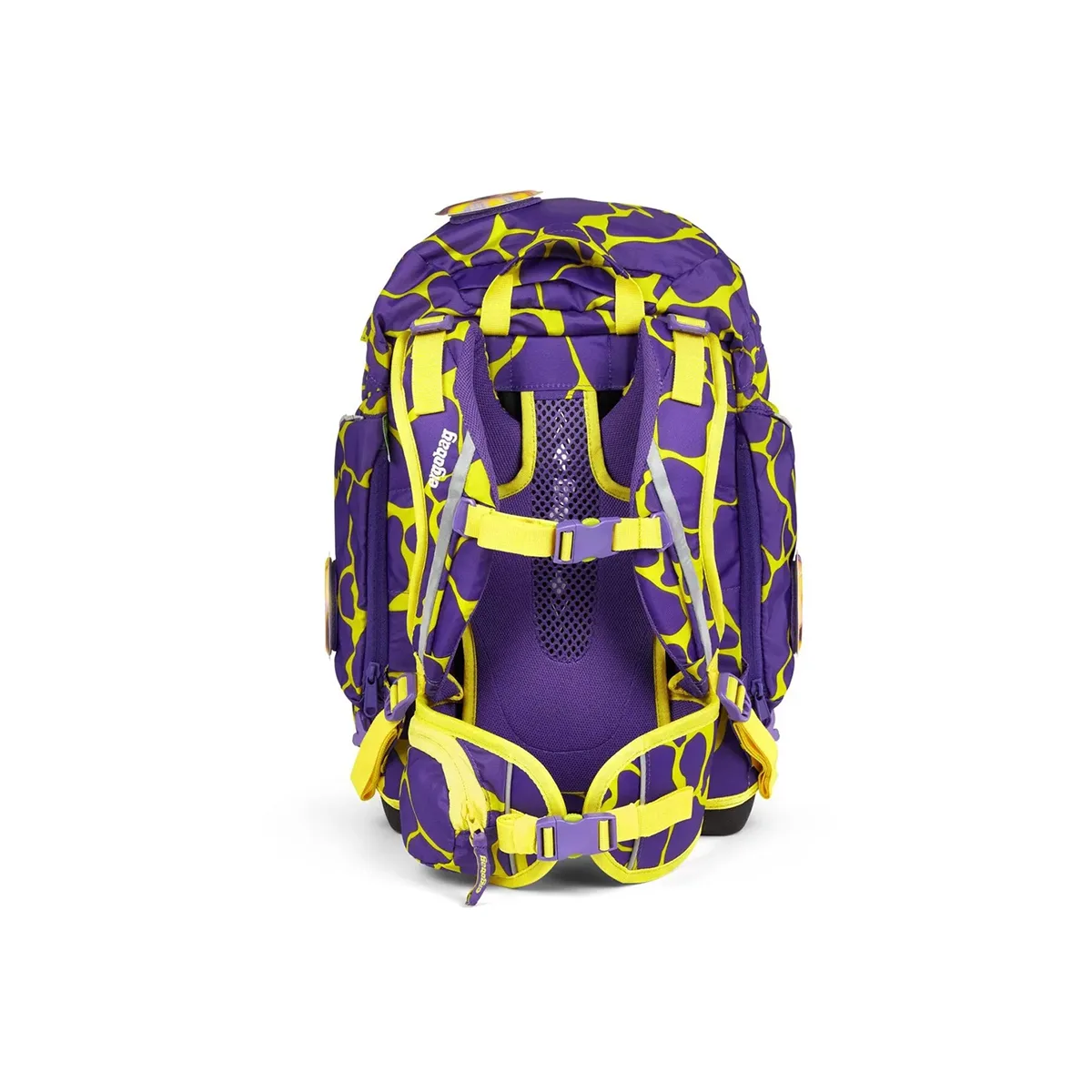 Der ergobag Pack LUMI Edition Schulranzen-Set "SuBärkraft" (5-teilig) von ergobag ist ein lila-gelber Rucksack mit Craquelé-Muster, der von hinten mit sichtbaren Gurten und Polstern gezeigt wird.