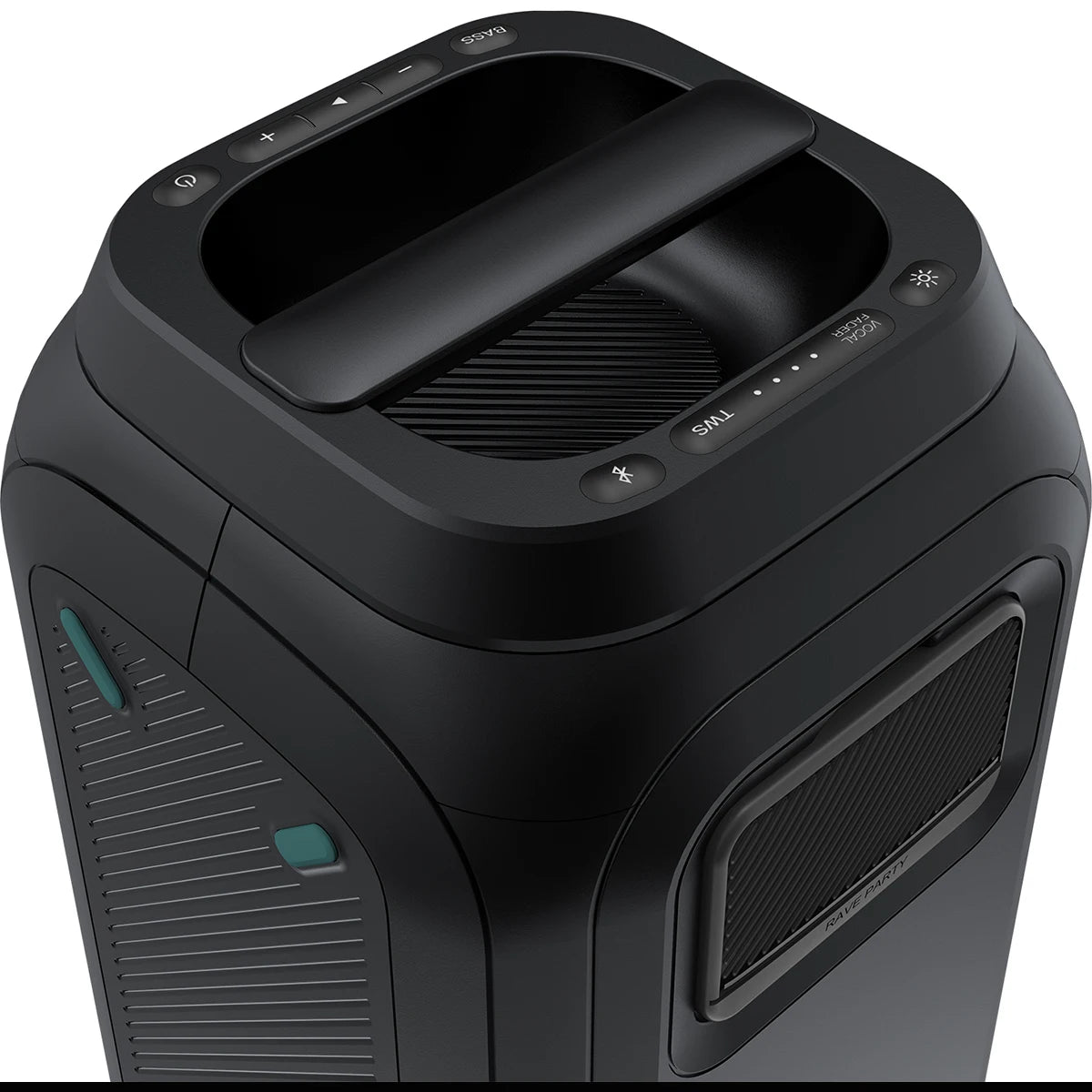 Nahaufnahme des Hisense Party Rocket 160, eines schwarzen, kabellosen Party-Lautsprechers von Hisense, mit Griff, Bedientasten auf der Oberseite, LED-Anzeigen und einer seitlichen Öffnung.