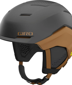 Der Giro Tenet Skihelm Größe S in Braun von Giro verfügt über ein mattes Finish, einen Kinnriemen, einen Ohrenschutz und die fortschrittliche MIPS-Technologie für zusätzliche Sicherheit - hier in der Seitenansicht.
