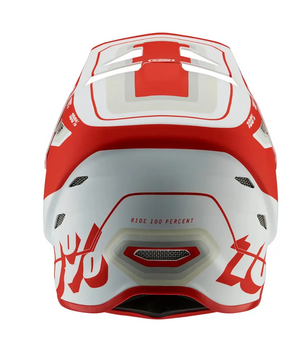 Der 100% Status Topenga Helm in Rot (Größe L) von 100% bietet Stil und Schutz - ideal für Downhill- oder Motocross-Fahrer. Von hinten gesehen ist er mit einem auffälligen "100%"-Branding versehen.