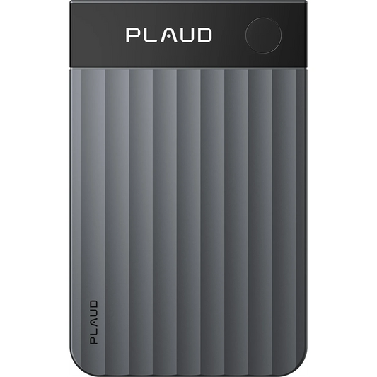 Das PLAUD Note Pro Diktiergerät in Grau von PLAUD besticht durch vertikale Rillen, eine schwarze Oberseite mit Logo und einen runden Knopf – ideal für hochwertige Sprachaufnahmen.