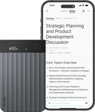 Das PLAUD Note Pro Diktiergerät – grau von PLAUD liegt neben einem Smartphone mit strategischen Besprechungsnotizen und eignet sich ideal für klare Sprachaufnahmen während wichtiger Gespräche.