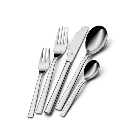 Fünf Teile aus dem 60-teiligen WMF Palermo Besteck-Set: zwei Gabeln, ein Messer, ein Esslöffel und ein Teelöffel aus Cromargan Edelstahl von WMF, dargestellt auf weißem Grund.