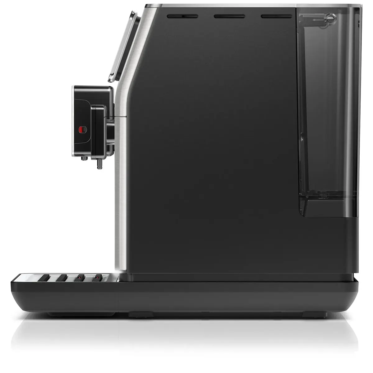Seitenansicht des WMF Perfection 640 Kaffeevollautomaten – silber von WMF, einer modernen silberfarbenen Kaffeemaschine mit Bedientasten, einem transparenten Wassertank und der Möglichkeit, cremigen Milchschaum zuzubereiten.