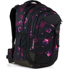 Der Satch Match Schulrucksack - Mystic Nights zeichnet sich durch ein rosa und lila Blumenmuster, mehrere Fächer, ergonomisches Design und das Satch-Logo an der Seite aus.
