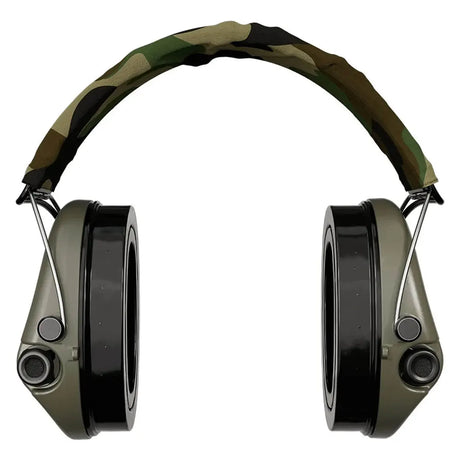Sordin Gehörschutz Supreme Pro X (Camo) von Sordin-Over-Ear-Kopfhörer mit schwarz-grünem Camouflage-Kopfbügel, von vorne gesehen; perfekt als Jagd Gehörschutz oder für Fans des Sordin Supreme Pro X-Style Gehörschutzes.