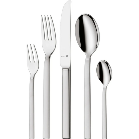 Fünf Teile des WMF Lyric Plus Besteck-Sets – Silber: Dessertgabel, Essgabel, Messer, Suppenlöffel und Teelöffel – aus Cromargan Protect-Edelstahl gefertigt und aufrecht präsentiert.