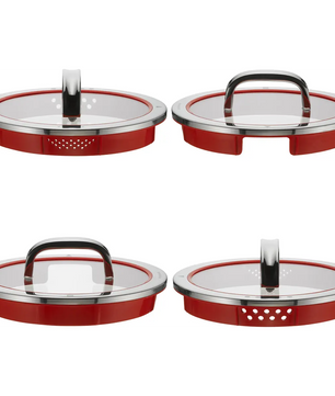 Vier rote und gläserne WMF Function 4 Topfdeckel mit Metallgriffen, zwei davon mit integriertem Sieb. Perfekt für das WMF Function 4 Kochtopf-Set, 5-tlg. und ideal für Küchen mit Induktionskochfeldern.