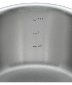 Im WMF Function 4 Kochtopf-Set, 5-tlg., finden Sie Edelstahltöpfe mit Messskalen für 0,5, 1 und 1,5 Liter - ideal für präzises Kochen und alle Herdarten inklusive Induktion.