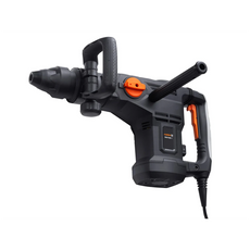 Der Meister Abbruchhammer MAH 1600-1, ein schwarz-orangefarbener elektrischer Bohrhammer von Meister mit 1600 Watt Leistung, Seitengriff und Kabel, ist ideal für schwere Abbrucharbeiten. Isoliert auf weißem Hintergrund.