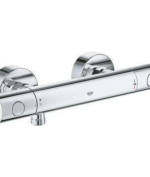 Der GROHE Precision Get Duschthermostat – Chrom von Grohe ist ein wandmontierter Duschthermostat mit runden Drehknöpfen und deutlichen Temperaturmarkierungen für eine präzise Temperaturregelung, ausgestattet mit wassersparender Technik für einen effizienten Wasserverbrauch.