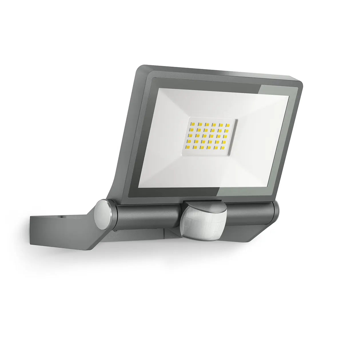 Der STEINEL XLED ONE S LED-Strahler – schwarz von Steinel ist eine rechteckige LED-Wandleuchte für den Außenbereich mit Bewegungsmelder, abgebildet vor weißem Hintergrund. Perfekt für eine effektive Außenbeleuchtung.