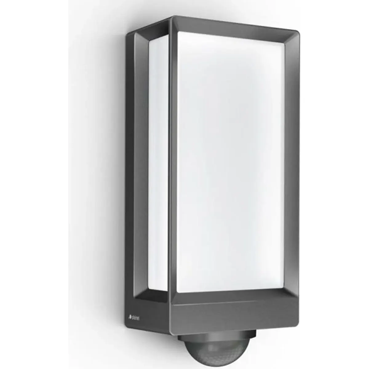 Die STEINEL L 42 SC Sensor-LED-Außenleuchte von Steinel in Grau ist eine moderne, rechteckige LED-Außenleuchte mit Bewegungsmelder und Infrarotsensor, die hier an einer weißen Wand montiert abgebildet ist.