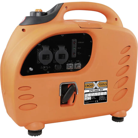 Der Cross Tools CPG2000INV Inverter-Stromerzeuger in Orange von Cross bietet zwei Steckdosen, ein schwarzes Bedienfeld und einen oberen Tragegriff - ideal für die Stromversorgung beim Camping.