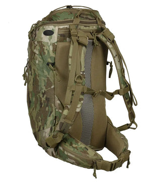 Tasmanian Tiger Modular Pack 30 Rucksack – Multicam von Tasmanian, mit gepolsterten Trägern, Netzrückenpartie, MOLLE-System und zahlreichen Fächern. Abbildung von hinten.