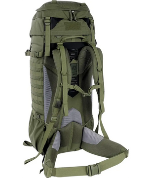 Der Rucksack „Tasmanian Tiger Pathfinder MK II“ – grün von Tasmanian verfügt über gepolsterte Schultergurte, einen Hüftgurt und zahlreiche Verstellmöglichkeiten – perfekt für Outdoor-Touren, da er Komfort und Strapazierfähigkeit für jedes Abenteuer vereint.