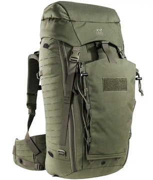 Der Rucksack „Tasmanian Tiger TT Modular Pack 45 Plus“ in Grün von Tasmanian verfügt über mehrere Fächer, MOLLE-System-Gurte und einen gepolsterten Hüftgurt – ideal, um Ausrüstung sicher zu transportieren.
