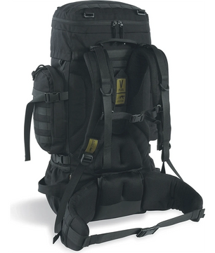 Tasmanian Tiger TT Raid Pack MKIII 52L Militärrucksack in Schwarz mit gepolsterten Schultergurten, zahlreichen Taschen, Hüftgurt und einem Fassungsvermögen von 52 Litern, hier von hinten gesehen.