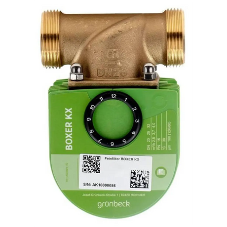 Grünbeck BOXER KX DN 25 mit 1″-Anschluss, Feinfilter in Grün, ein Wasserfilter mit schwarzem Drehknopf und Barcode auf der Vorderseite, ideal als Trinkwasserfilter oder Hauswasserfilter.