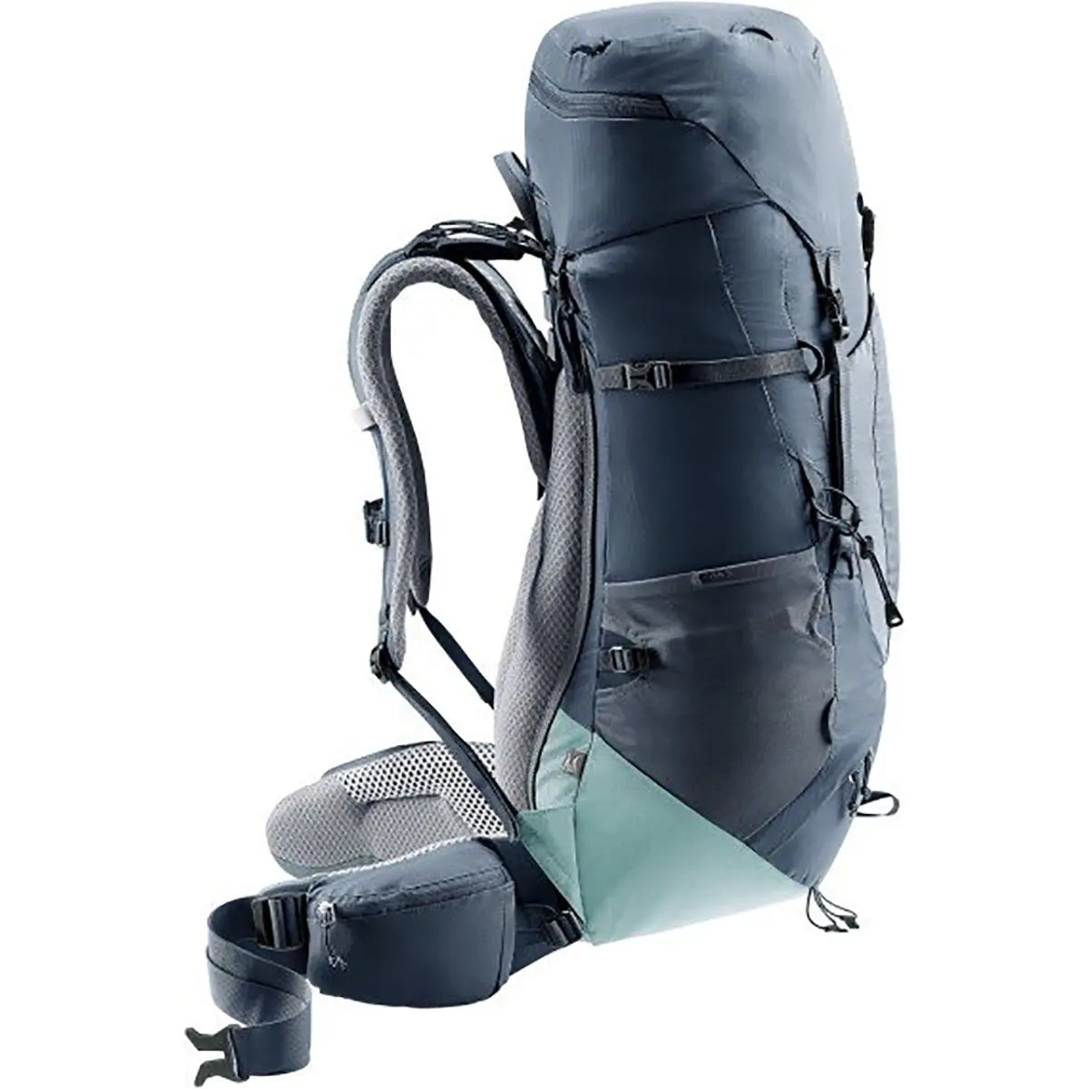 Der deuter Aircontact Lite 35+10 SL Wanderrucksack in blau ist ein leichter Wanderrucksack für Frauen, der mit gepolsterten Schultergurten und mehreren Fächern für Komfort auf langen Wanderungen sorgt - hier von der Seite.