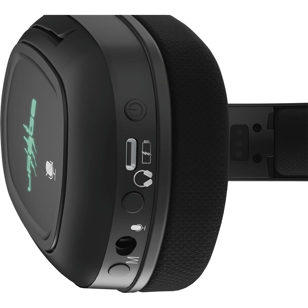 Nahaufnahme der uRage SoundZ 920 Gaming-Headset-Ohrmuschel von uRage. Sie zeigt Steuertasten und Anschlüsse an der Seite und hebt die DTS Headphone:X 2.0-Unterstützung für immersiven Sound hervor.