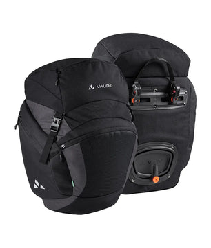 Zwei schwarze Vaude OnTour Fahrradtaschen (46L) von Vaude mit Clips und reflektierenden Details, vorne und hinten abgebildet-ideale Gepäckträgertaschen für Ihr Fahrrad.