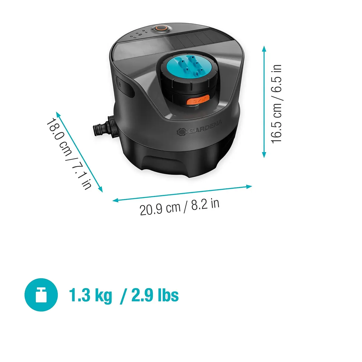Das GARDENA AquaPrecise 16000-20 Bewässerungssystem – grau ist ein schwarz-grauer Bewässerungstimer mit einem blauen Drehknopf, der mit Maßangaben beschriftet ist und 1,3 kg (2,9 lbs) wiegt. Er wurde von GARDENA entwickelt, eignet sich ideal für die Verwendung mit dem AquaPrecise-Bewässerungssystem und ermöglicht eine automatische Rasenbewässerung für mühelose Rasenpflege.