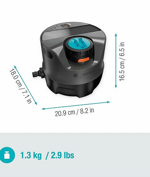 Der GARDENA AquaPrecise Vielflächenregner - schwarz (20,9x18x16,5cm, 1,3kg) ist ideal für Gartenbewässerung und Solarbewässerungssysteme und sorgt für eine effiziente Gartenpflege im schwarz-grauen Design.