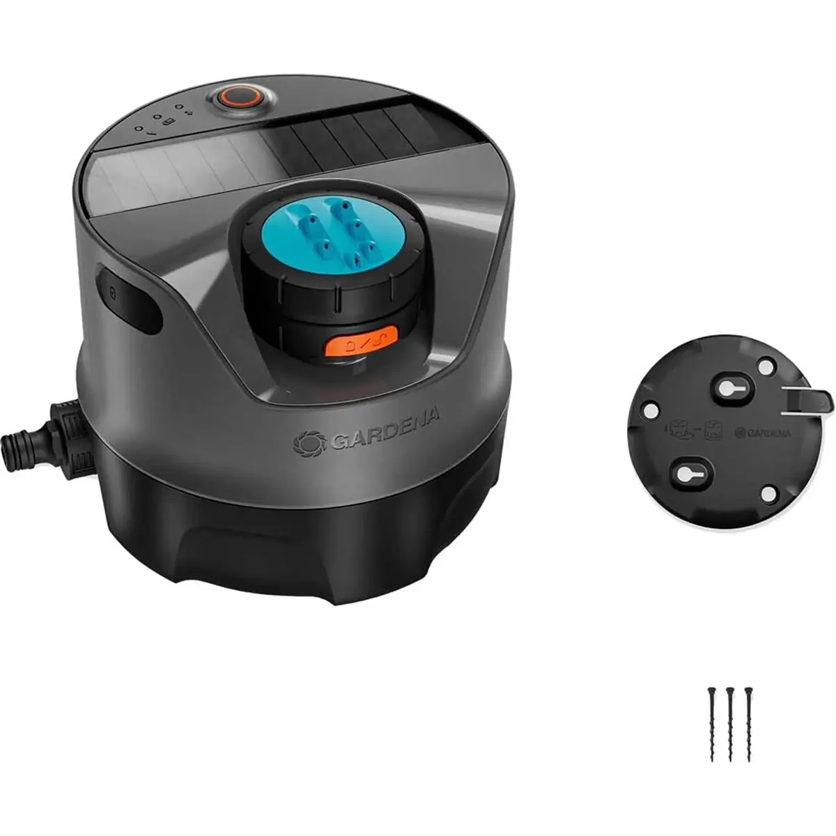 Graues und schwarzes GARDENA AquaPrecise 16000-20 Bewässerungssystem mit Steuergerät, Schrauben und einer runden Wandhalterung vor weißem Hintergrund, ideal zur Integration in das GARDENA AquaPrecise Bewässerungssystem für die automatische Rasenbewässerung.