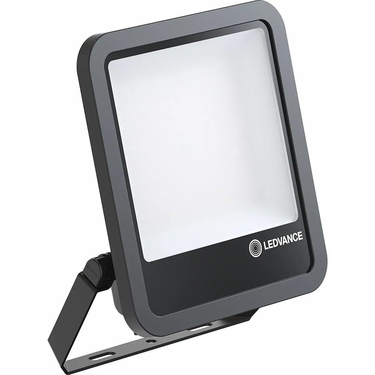 Der Ledvance FL150P100W15KLM840.b LED-Fluter in Schwarz verfügt über ein rechteckiges Design, einen Montagebügel und zeigt das Ledvance-Logo auf der Vorderseite - ideal für vielseitige Beleuchtungsanwendungen.