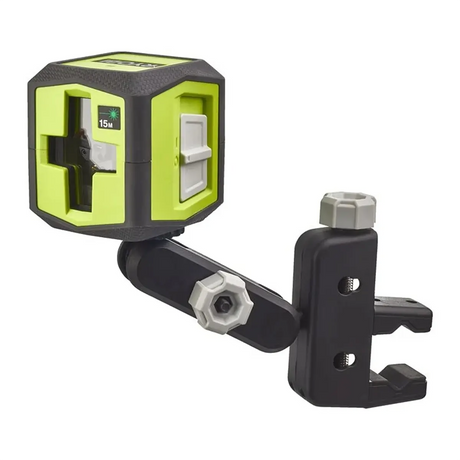 Der Ryobi RBCLLG1 Kreuzlinienlaser - grün von Ryobi ist auf einer verstellbaren schwarzen Klemme mit grauen Knöpfen montiert und verfügt über eine Selbstnivellierung zur präzisen Ausrichtung.