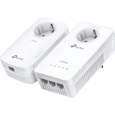 Zwei weiße TP-Link TL-WPA1300P Kit Powerline-Adapter mit Ethernet-Ports und Steckdosen auf der Oberseite, Seite an Seite - ideal für die Erweiterung Ihres Heimnetzwerks oder die Verbesserung der Konnektivität mit optionalem Dual-Band-WLAN.