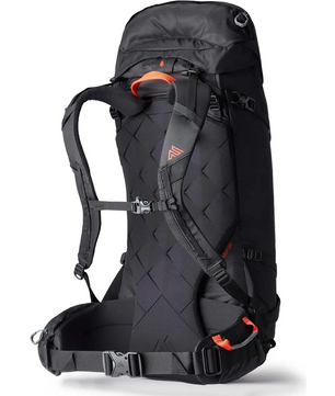 Der Gregory Alpinisto 35 Trekkingrucksack in schwarz von Gregory verfügt über gepolsterte Schultergurte, einen Brustgurt und einen Hüftgurt - von hinten gesehen ist er die perfekte alpine Ausrüstung für Ihr nächstes Bergsteigen-Abenteuer.