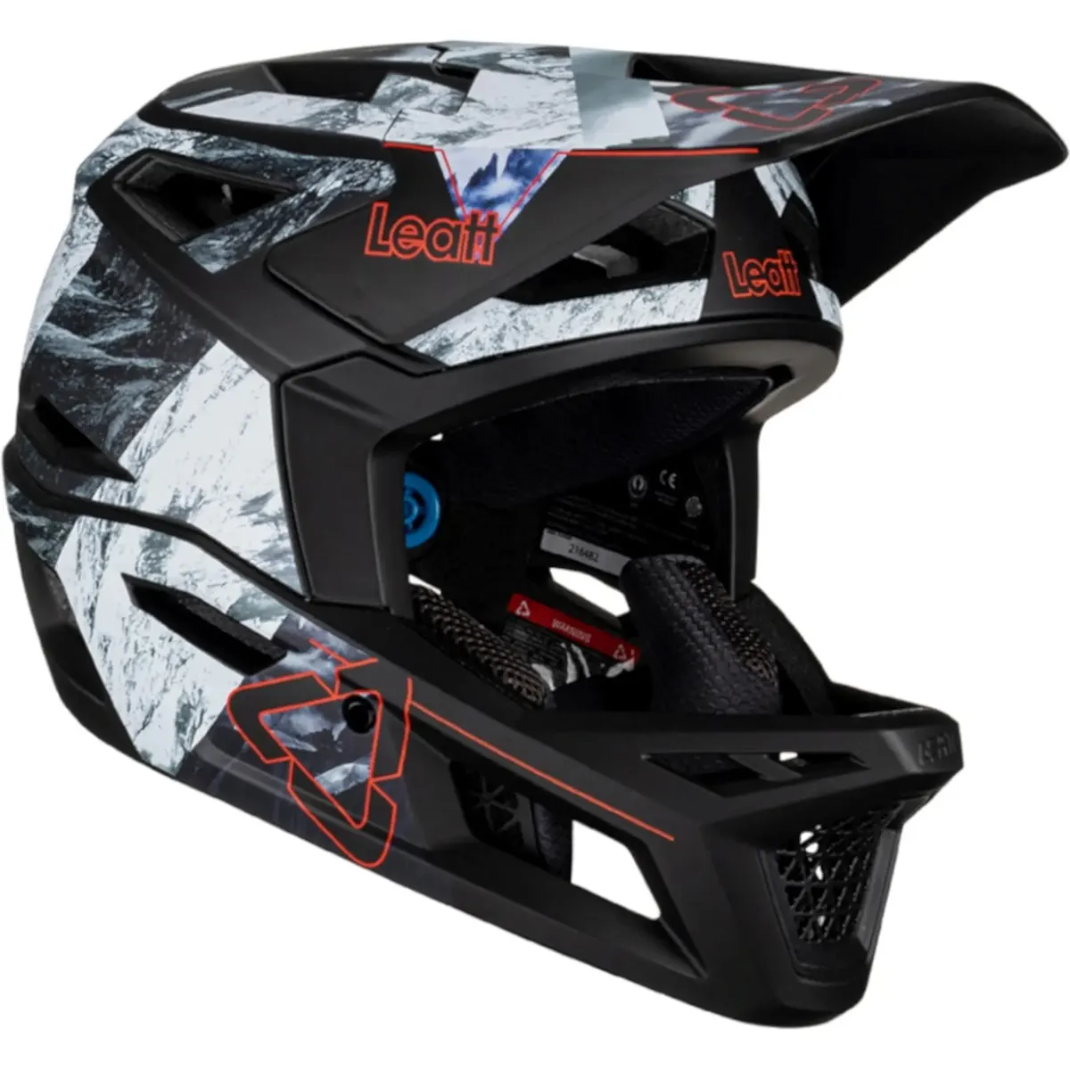Der Leatt MTB Gravity 4.0 Helm (Größe M, weiß) besticht durch sein schlankes Design, ideal für Enduro- und Downhill-Fahrten der renommierten Marke Leatt.
