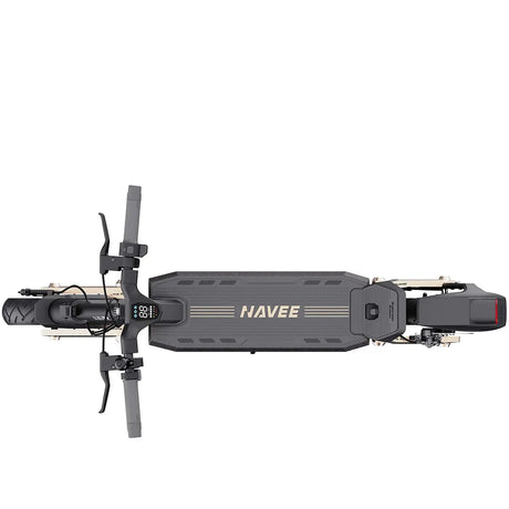 Draufsicht auf den NAVEE ST3 Pro E-Scooter – schwarz, mit dem „NAVEE“-Logo auf dem Deck, wobei Lenker und Räder zu sehen sind und die innovative elektrische Federung für eine sanfte Fahrt zur Geltung kommt – perfekt für E-Scooter-Fans in Deutschland.
