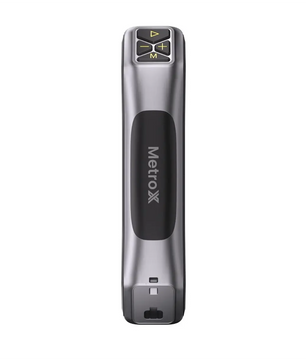 Der Revopoint MetroX Pro Advanced Edition 3D-Scanner in Schwarz ist ein Handgerät mit Bedientasten und einem Display auf der Oberseite, das für den Einsatz als Handscanner oder 3D-Scanner konzipiert ist.