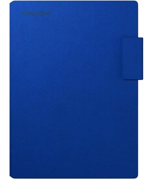 Eine geschlossene blaue Schutzhülle für Tablets oder E-Reader mit einer Klappe auf der rechten Seite, die sich durch ein schlichtes und minimalistisches Design in der eleganten Ausführung „reMarkable Book Folio Schutzhülle – blau“ auszeichnet, wie sie von reMarkable angeboten wird.