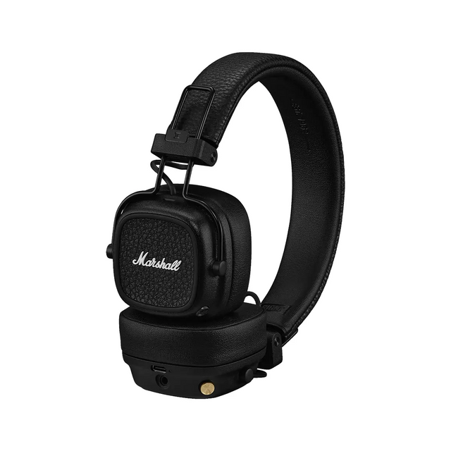 Marshall Major V On-Ear-Kopfhörer – schwarz von Marshall mit strukturierten Ohrmuscheln und sichtbarem Logo auf weißem Hintergrund – bieten erstklassige Klangqualität und eine lange Akkulaufzeit für kabellosen Musikgenuss.