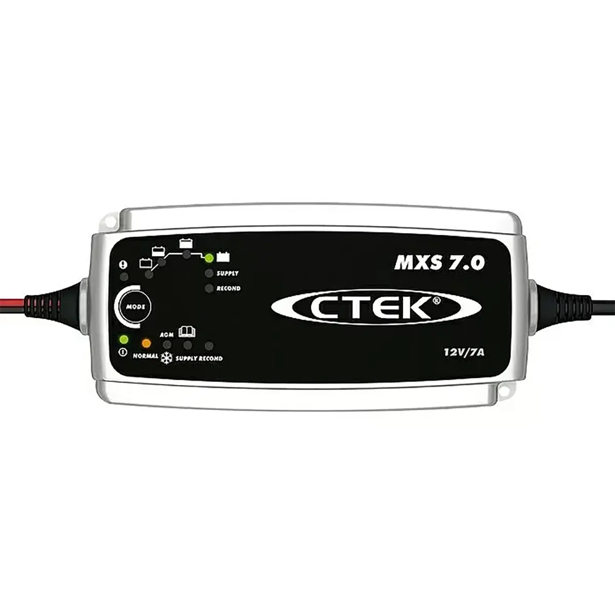 Das CTEK MXS 7.0 Batterieladegerät - silber von CTEK ist ideal zum Laden von 12-V-Batterien und verfügt über beschriftete Tasten sowie Anzeigelichter.
