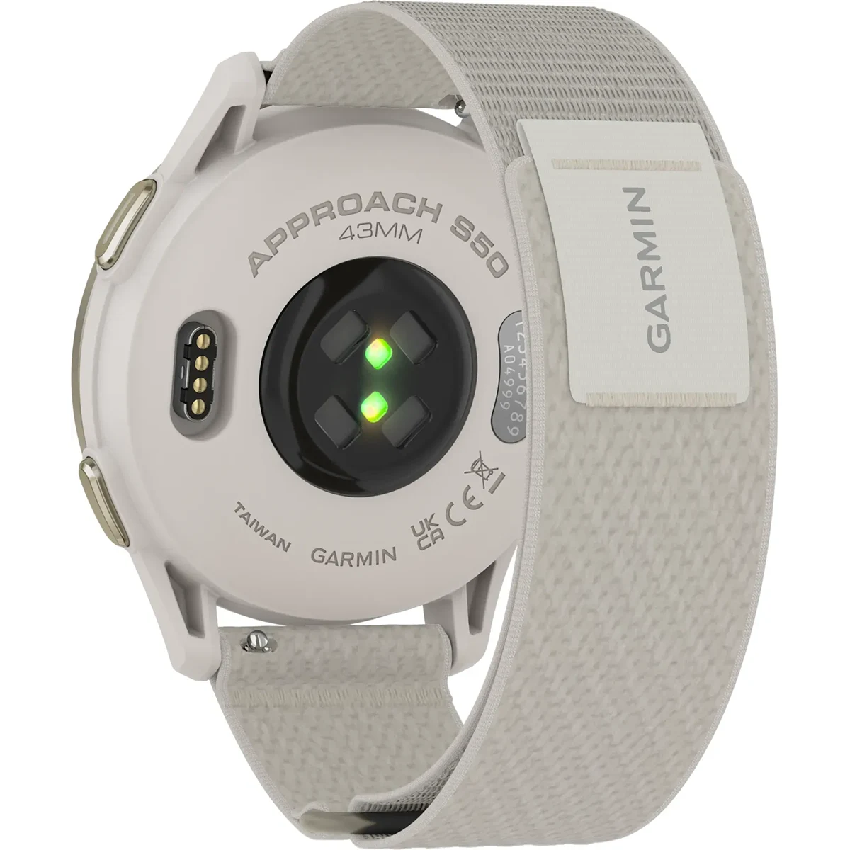 Rückansicht der Garmin Approach S50 Smartwatch - Cremegold von Garmin mit beigem Stoffband und beleuchtetem Herzfrequenzsensor.