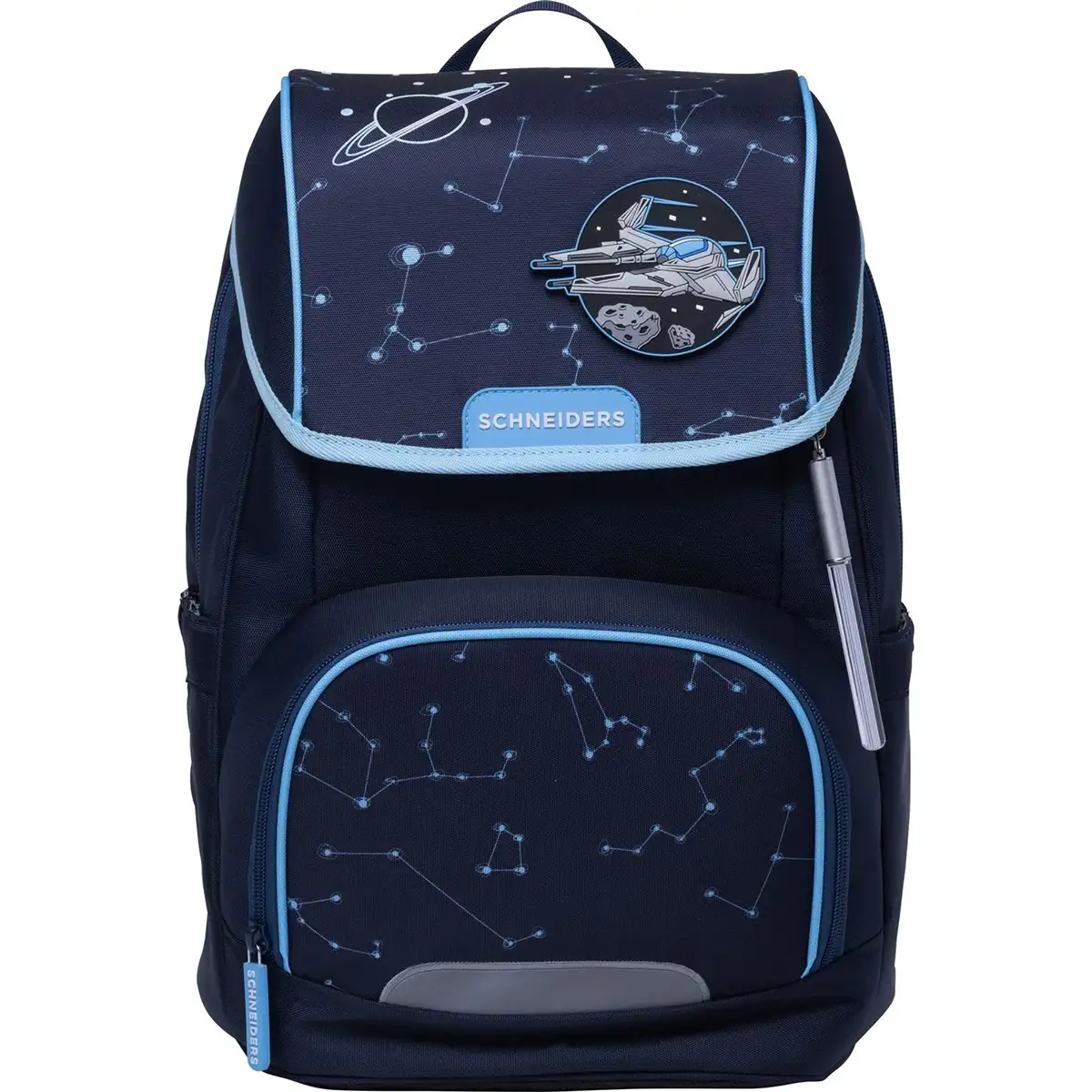 Das Schneiders Ergojet Space Dream Schulranzen-Set - 6-teilig ist marineblau mit Sternbild- und Weltraummotiven, einem Raumschiff-Aufnäher, hellblauer Zierleiste, ergonomischer Form und Sicherheitsreflektoren. Marke: Schneiders.