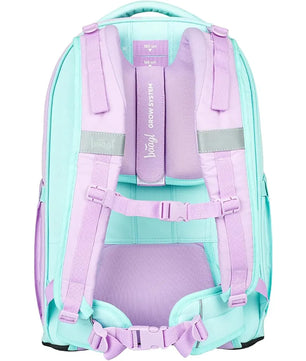 Der Baagl Skate Max Schulrucksack in rosa verfügt über verstellbare, gepolsterte Gurte, Schnallen und eine praktische Skateboardhalterung, hier von hinten.