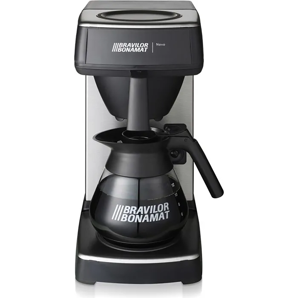 Die Bravilor Bonamat Novo Kaffeemaschine - schwarz - von Bravilor Bonamat steht mit einer vollen Glaskanne auf der Heizplatte und eignet sich ideal fürs Büro.