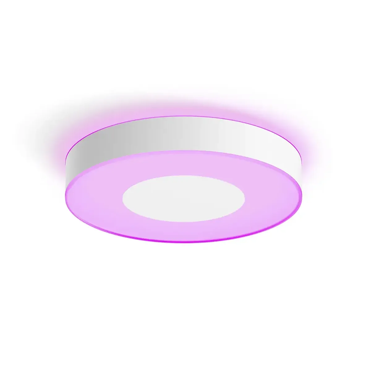 Die Philips Hue Xamento LED-Deckenleuchte in Weiß von Philips besticht durch ein modernes, rundes Design mit einem leuchtend violetten Rand und einem weißen Zentrum. Sie eignet sich ideal für die Smart-Home-Beleuchtung und lässt sich problemlos an einer weißen Decke montieren.