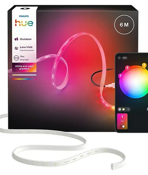 Philips Hue Flux Gradient Outdoor Lightstrip LED-Lichtstreifen – weiß von Philips mit Verpackung und Smartphone-App, die das Farbrad anzeigt. Ausgestattet mit fortschrittlicher RGBWWIC-LED-Technologie ermöglicht dieser LED-Lichtstreifen eine nahtlose Außenbeleuchtung mit Millionen anpassbarer Farben und Farbverläufen.