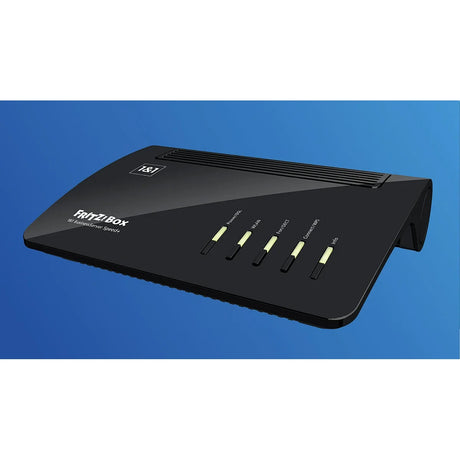Der schwarze AVM FRITZBOX 7690 1&1 HomeServer Speed plus WLAN-Router verfügt über Kontrollleuchten und unterstützt die neueste Wi-Fi 7-Technologie, die auf einem blauen Hintergrund mit Farbverlauf dargestellt wird.