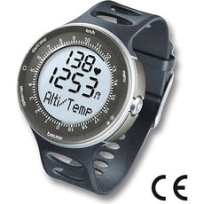 Die Beurer PM90 Pulsuhr mit Höhenmessung von Beurer verfügt über ein schwarzes Armband und ein rundes Display, das Herzfrequenz, Zeit, Höhe und Temperatur anzeigt. Beschriftete Tasten und das CE-Zertifizierungslogo vervollständigen das Design.