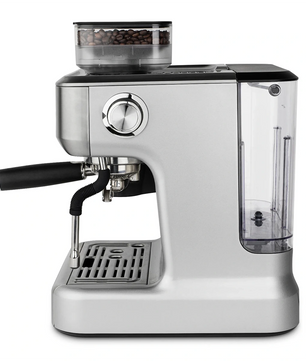 Die H.Koenig Espressomaschine mit Mahlwerk EXPRO980 besticht durch ihr modernes silbernes Design, das integrierte Mahlwerk oben, die Dampfdüse vorne links und den transparenten Wassertank rechts - perfekt für echtes Barista-Erlebnis vor weißem Hintergrund.