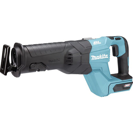 Die Makita JR001GM201 Akku-Reciprosäge 40V max. XGT, in blau und schwarz, verfügt über einen bürstenlosen Motor, Seitengriff, Auslöser und eine freiliegende Klingenklemme; ideal für schwere Schneidarbeiten. Inklusive 2x 4,0 Ah Akkus & Ladegerät.